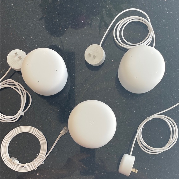 Google Nest Wi-Fi Mesh Router 3pack - Picture 1 of 3